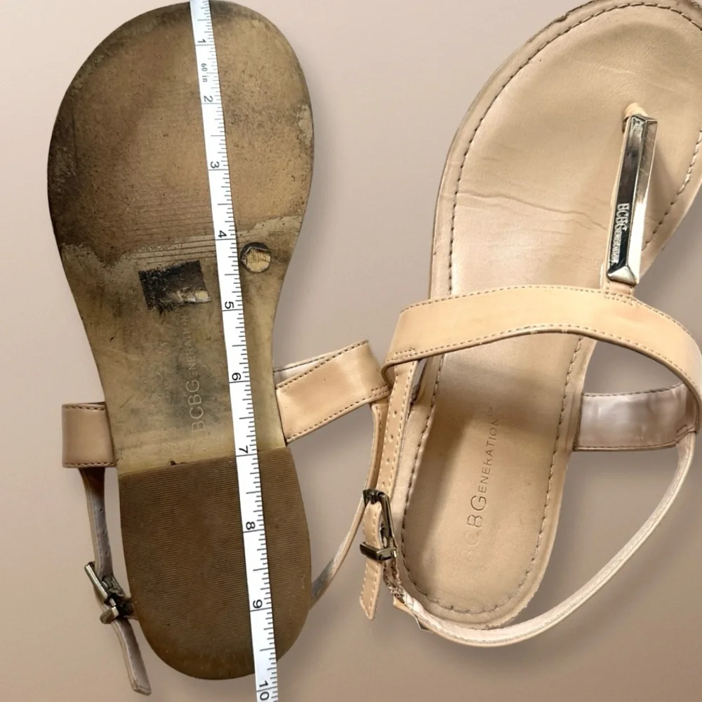 BCBGeneration Women's Beige & Silver Sandals Size 7.5 - Picture 8 of 8